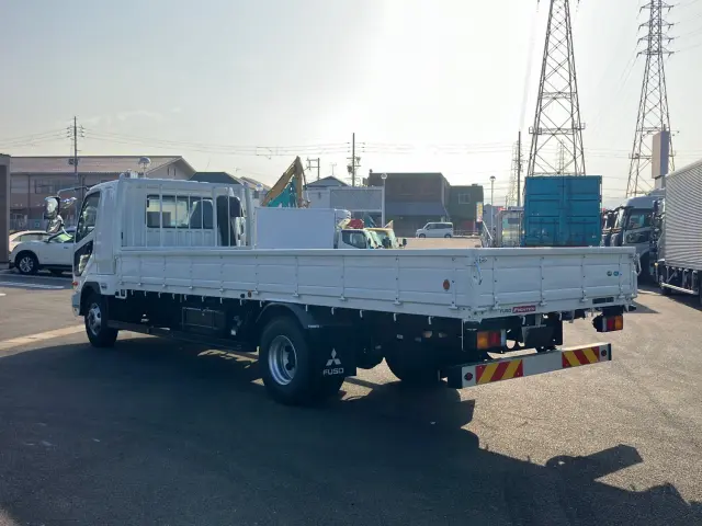 三菱 ファイター 2KG-FK62F(2WD)の写真4