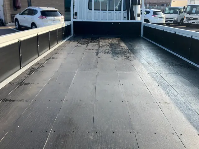 三菱 ファイター 2KG-FK62F(2WD)の写真7