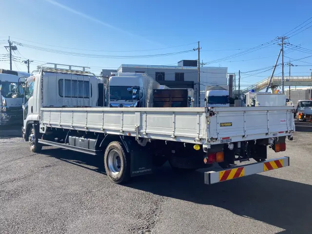 いすゞ フォワード TKG-FRR90S2(2WD)の写真4