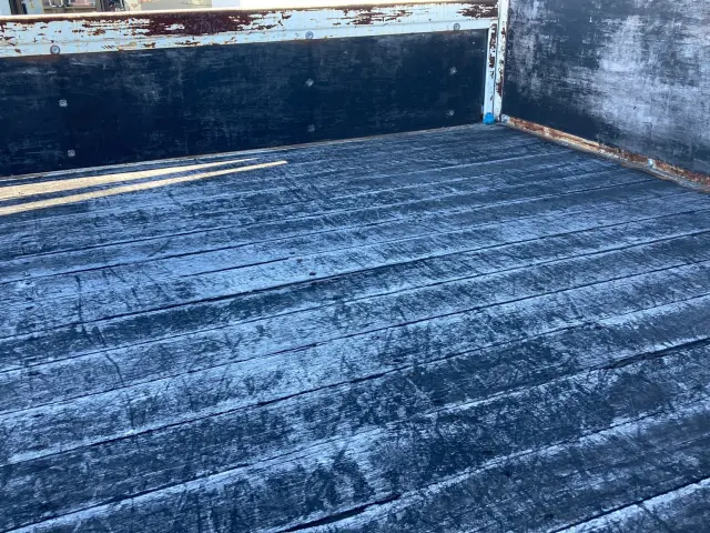 いすゞ フォワード TKG-FRR90S2(2WD)の写真10