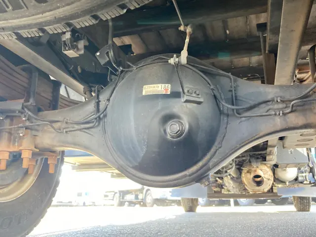 いすゞ フォワード TKG-FRR90S2(2WD)の写真14