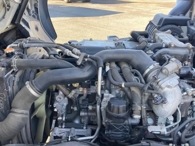 いすゞ フォワード TKG-FRR90S2(2WD)の写真15