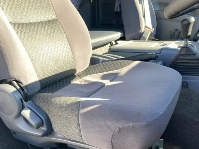 いすゞ フォワード TKG-FRR90S2(2WD)の写真17