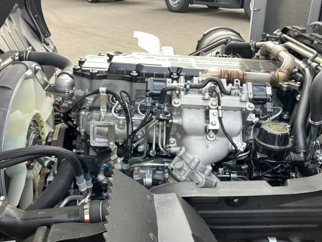 三菱 ファイター 2KG-FK65F(2WD)の写真15