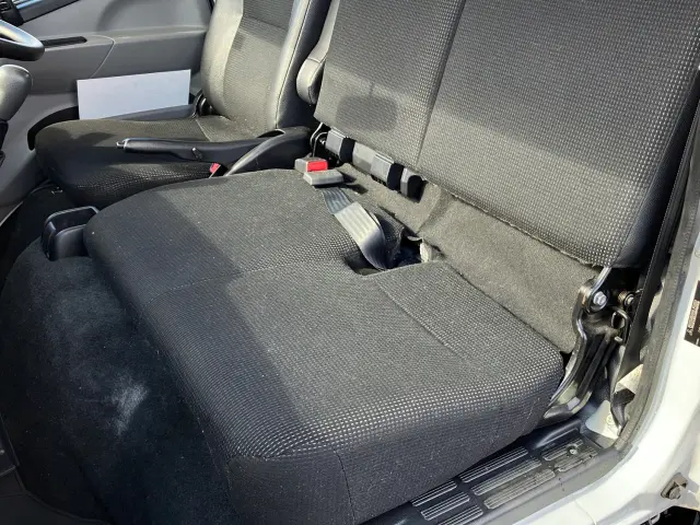 三菱 キャンター 2RG-FBA20(2WD)の写真18