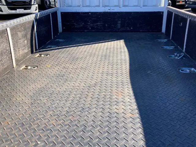 三菱 キャンター TKG-FBA20(2WD)の写真8