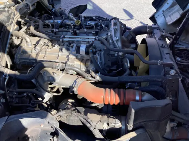 三菱 キャンター TKG-FBA20(2WD)の写真16