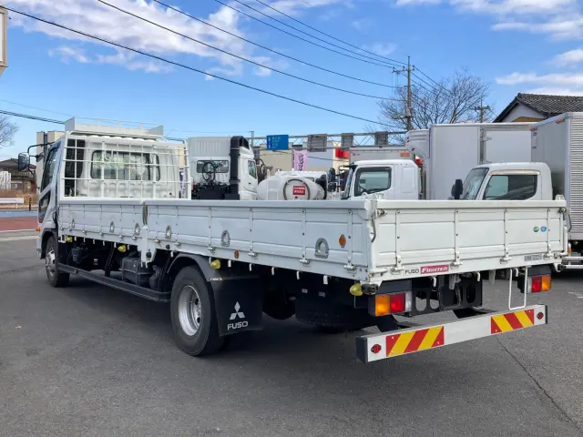 三菱 ファイター 2KG-FK72F(2WD)の写真4