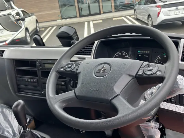 三菱 ファイター 2KG-FK65F(2WD)の写真18