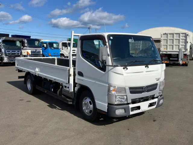 日産 アトラス TRG-FGA2W(4WD)の写真2