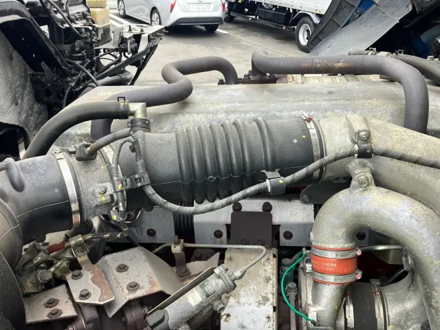 日野 プロフィア QPG-FR1EXEG(6x4)の写真15