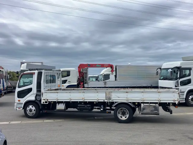 三菱 ファイター TKG-FK71F(2WD)の写真5