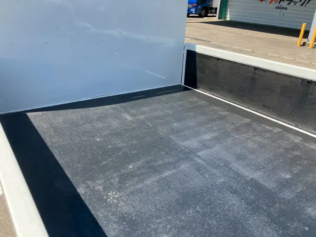 トヨタ ダイナ 2RG-XZC605(2WD)の写真8