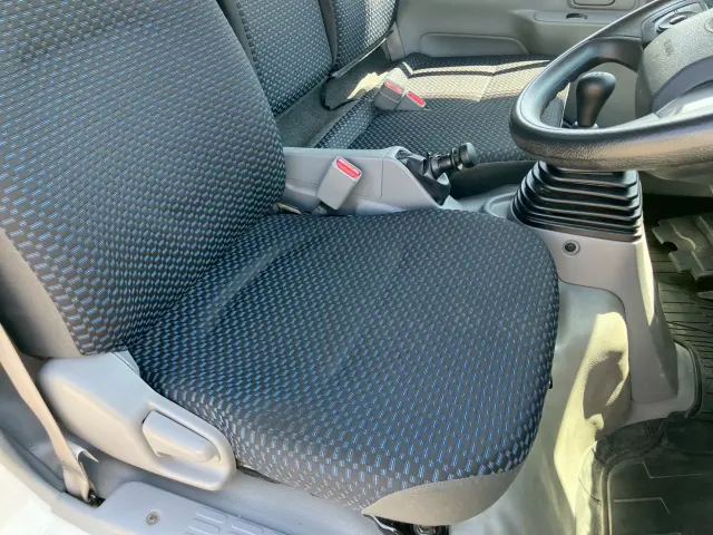 トヨタ ダイナ 2RG-XZC605(2WD)の写真15