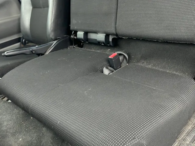 三菱 キャンター TPG-FBA20(2WD)の写真17