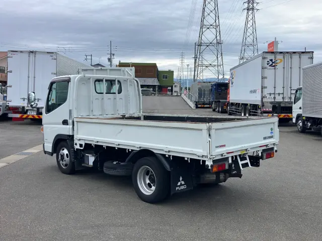 三菱 キャンター TPG-FBA20(2WD)の写真4