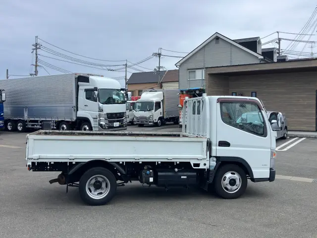 三菱 キャンター TPG-FBA20(2WD)の写真6