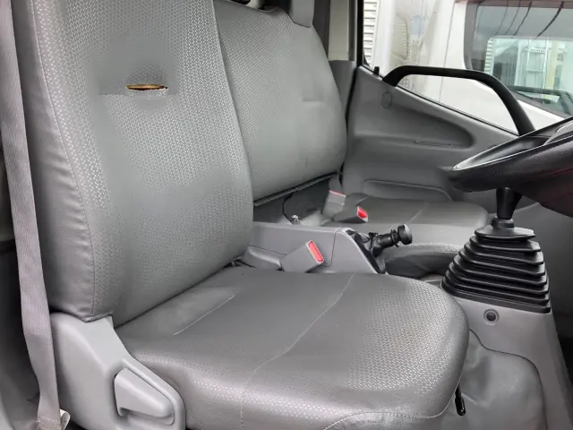 トヨタ ダイナ 2RG-XZU655(2WD)の写真16