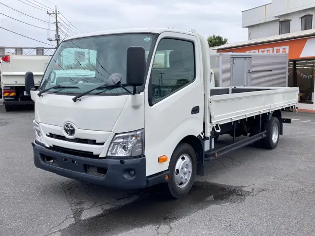 トヨタ ダイナ 2RG-XZU720(2WD)の写真1