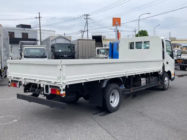 トヨタ ダイナ 2RG-XZU720(2WD)の写真3