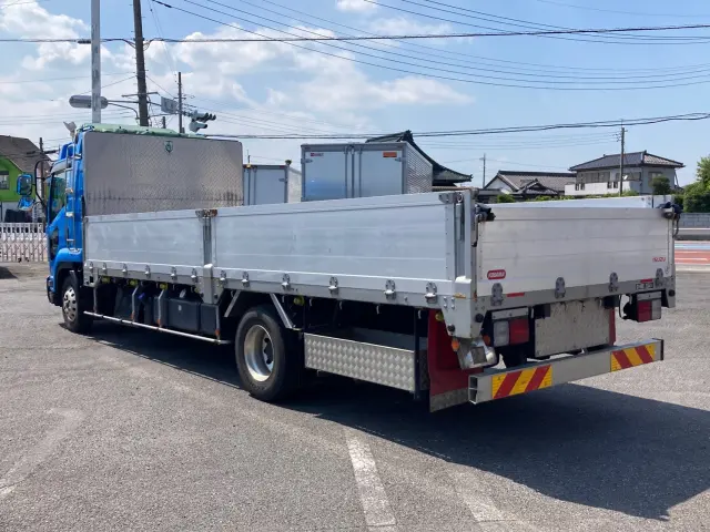 いすゞ フォワード 2RG-FRR90S2(2WD)の写真4