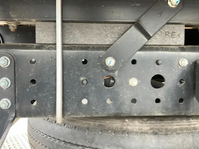 三菱 キャンター 2RG-FEAV0(2WD)の写真12