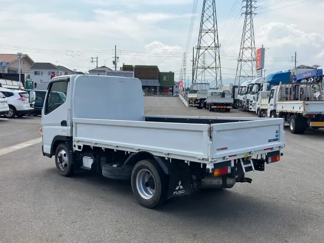 三菱 キャンター 2RG-FBA20(2WD)の写真4
