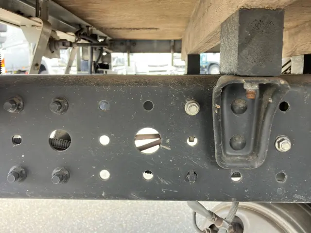 三菱 キャンター 2RG-FBA20(2WD)の写真12