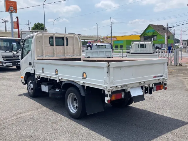 日野 デュトロ 2KG-XZC605M(2WD)の写真4