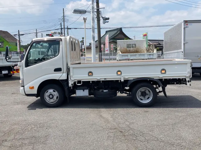日野 デュトロ 2KG-XZC605M(2WD)の写真5