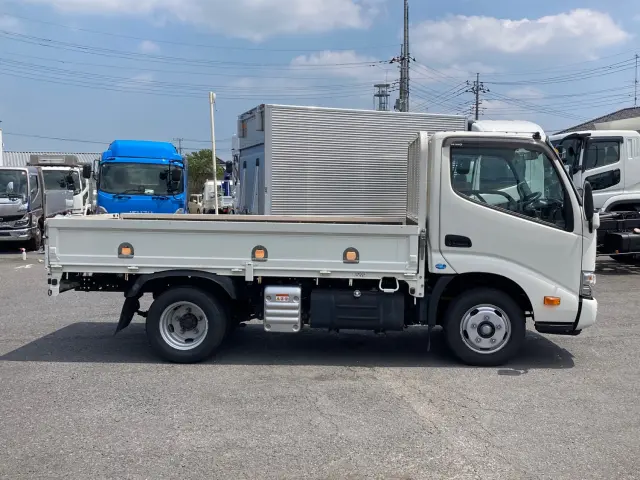 日野 デュトロ 2KG-XZC605M(2WD)の写真6
