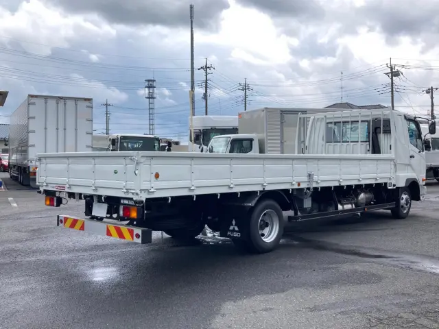 三菱 ファイター 2KG-FK62F(2WD)の写真3