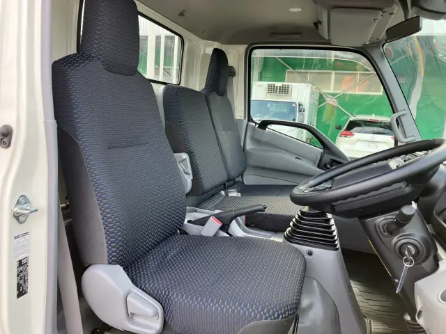 日野 デュトロ 2RG-XZU720M(2WD)の写真15