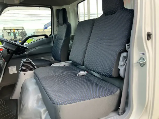 日野 デュトロ 2RG-XZU720M(2WD)の写真16