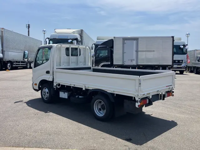 日野 デュトロ 2KG-XZC605M(2WD)の写真4