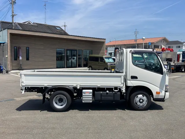 日野 デュトロ 2KG-XZC605M(2WD)の写真6