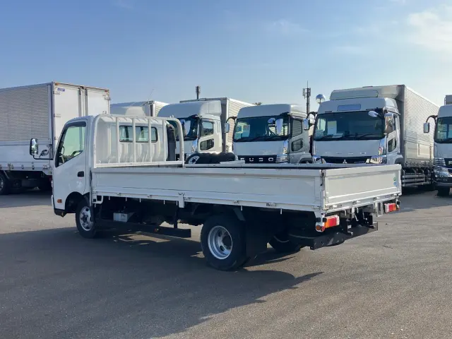 トヨタ ダイナ TKG-XZU775(4WD)の写真4