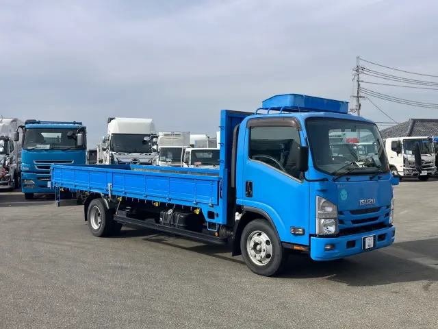いすゞ エルフ TPG-NPR85YN(2WD)の写真2