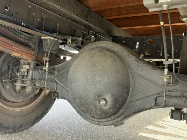いすゞ エルフ TPG-NPR85YN(2WD)の写真13