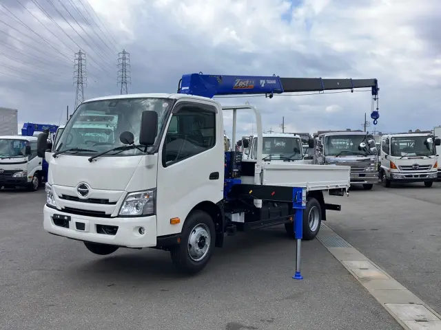 日野 デュトロ 2KG-XZU710M(2WD)の写真1