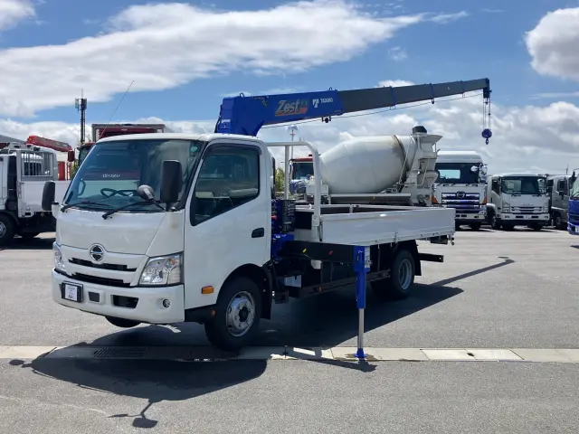 日野 デュトロ 2KG-XZU720M(2WD)の写真1