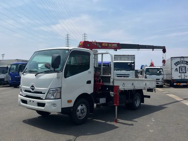 日野 デュトロ 2RG-XZU710M(2WD)の写真1