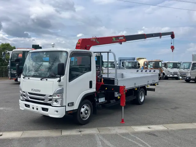いすゞ エルフ 2RG-NPR88AR(2WD)の写真1