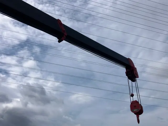 いすゞ エルフ 2RG-NPR88AR(2WD)の写真13