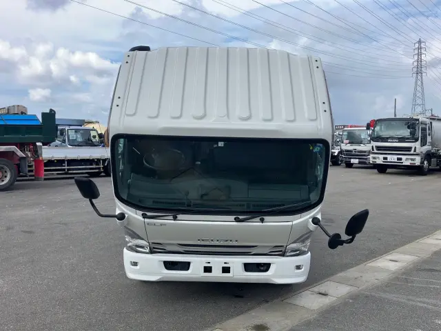 いすゞ エルフ 2RG-NPR88AR(2WD)の写真24