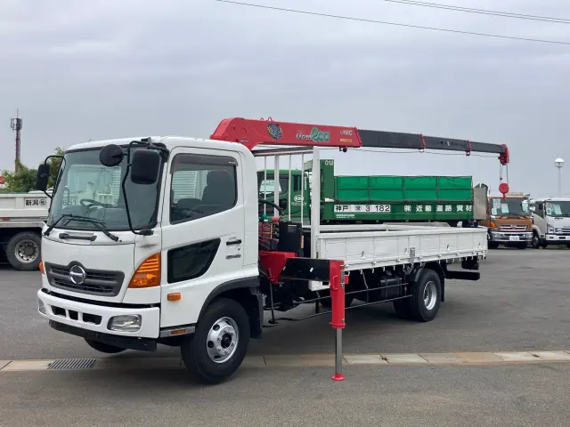 日野 レンジャー TKG-FC9JKAP(2WD)の写真1