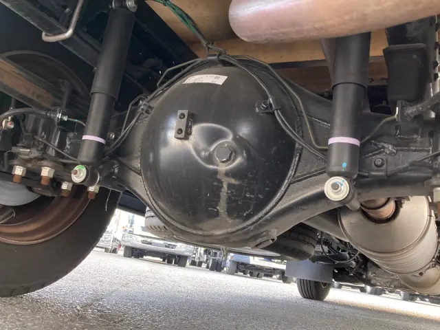 三菱 キャンター 2RG-FEAV0(2WD)の写真16