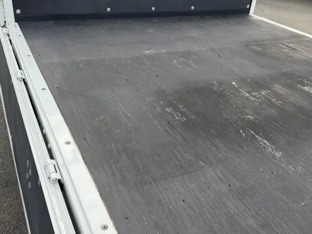 三菱 キャンター 2PG-FEB80(2WD)の写真8