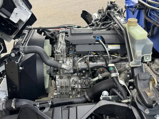 三菱 キャンター 2PG-FEB80(2WD)の写真17