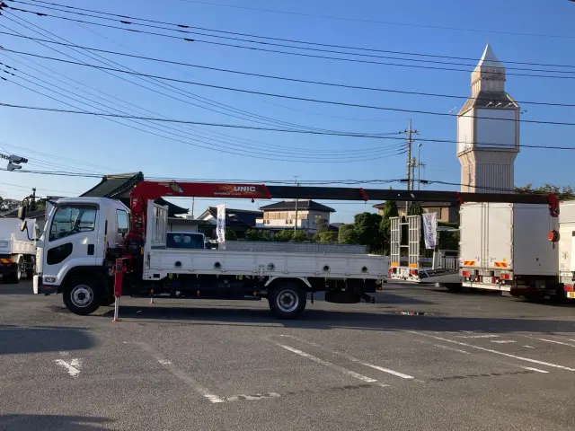 いすゞ フォワード 2RG-FRR90S2(2WD)の写真5